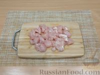 Фото приготовления рецепта: Рис с курицей и сыром (на сковороде) - шаг №4