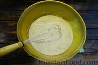Фото приготовления рецепта: Дрожжевые лепёшки на топлёном молоке, с картофелем и сыром (в духовке) - шаг №3
