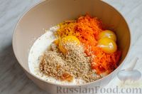 Фото приготовления рецепта: Морковно-миндальный творожник - шаг №13