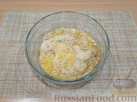 Фото приготовления рецепта: Пирожные из печенья, с миндалём и апельсиновым соком (без выпечки) - шаг №11