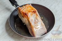 Фото приготовления рецепта: Запечённая свинина, фаршированная грушами и киви - шаг №10