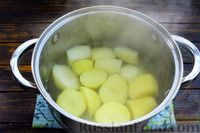 Фото приготовления рецепта: Горохово-картофельные котлеты - шаг №6
