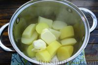 Фото приготовления рецепта: Горохово-картофельные котлеты - шаг №7