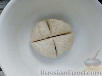 Фото приготовления рецепта: Чебуреки с картофелем и сыром - шаг №9