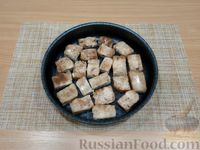 Фото приготовления рецепта: Сладкие сухарики со сметаной и корицей - шаг №6