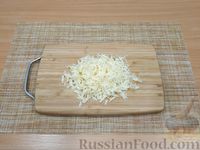 Фото приготовления рецепта: Тосты с сыром и зеленью, в овсяной панировке - шаг №2