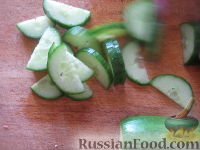 Фото приготовления рецепта: Салат с брынзой "Хориатики" - шаг №2