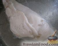 Фото приготовления рецепта: Салат "Нежный" с курицей и черносливом - шаг №2