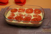 Фото приготовления рецепта: Картофельная запеканка с курицей, помидорами и сыром - шаг №10