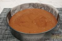 Фото приготовления рецепта: Шоколадный пирог с творожной начинкой - шаг №10
