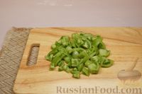 Фото приготовления рецепта: Пирог с зелёными помидорами и карамелью - шаг №5
