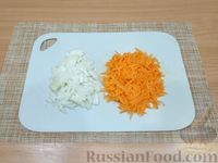 Фото приготовления рецепта: Рис с консервированным тунцом - шаг №6