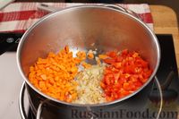 Фото приготовления рецепта: Томатный суп с фрикадельками и рисом - шаг №10