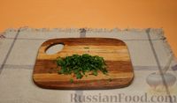 Фото приготовления рецепта: Морковные оладьи с гречневыми хлопьями - шаг №3