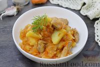 Фото к рецепту: Картошка, тушенная с мясом и квашеной капустой