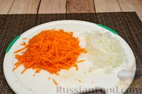 Фото приготовления рецепта: Гречневая каша с овощами и соевым соусом - шаг №4