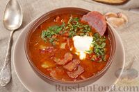 Фото к рецепту: Картофельный суп с жареной колбасой и паприкой
