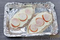 Фото приготовления рецепта: Куриное филе, запечённое с грибами, овощами и сыром - шаг №12