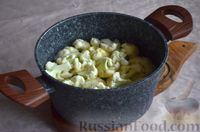 Фото приготовления рецепта: Цветная капуста, запечённая в панировочных сухарях - шаг №3