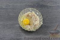 Фото приготовления рецепта: Суп с жареными тефтелями и яичной лапшой - шаг №5