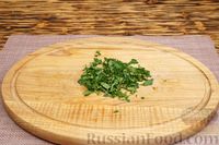 Фото приготовления рецепта: Салат с ветчиной, сыром, овощами и яйцами - шаг №11