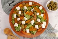 Фото к рецепту: Салат с хурмой, сыром фета и оливками