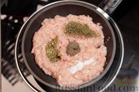 Фото приготовления рецепта: Тыква, фаршированная куриным мясом, грибами и овощами - шаг №13