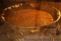 Фото приготовления рецепта: Апельсиновый пирог с сиропной пропиткой - шаг №12
