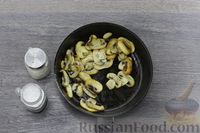 Фото приготовления рецепта: Рулет из лаваша с фасолью, грибами, капустой и помидором - шаг №5