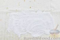 Фото приготовления рецепта: Рулет из лаваша с фасолью, грибами, капустой и помидором - шаг №13