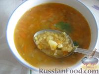 Фото приготовления рецепта: Гороховый постный суп с солеными огурчиками - шаг №9