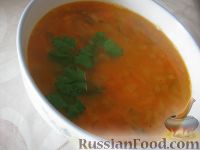 Фото к рецепту: Гороховый постный суп с солеными огурчиками