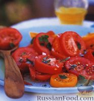 Фото к рецепту: Салат из помидоров и перца