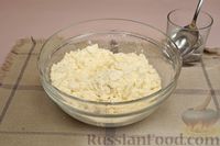 Фото приготовления рецепта: Галета с тыквой, карамелизированным луком и сыром - шаг №3