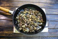 Фото приготовления рецепта: Куриный паштет с грибами - шаг №8