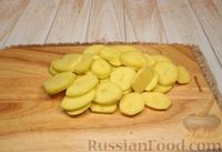 Фото приготовления рецепта: Картофель, запечённый с беконом и сыром - шаг №2