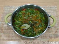 Фото приготовления рецепта: Суп с копчёной курицей и стручковой фасолью - шаг №13