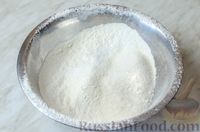 Фото приготовления рецепта: Песочные пирожные "Ёлочки" с масляным кремом - шаг №3