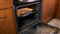 Фото приготовления рецепта: Утиные ножки в духовке с гарниром из цитрусовых - шаг №4