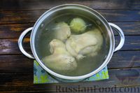 Фото приготовления рецепта: Томатный суп с тыквой, курицей и кукурузой - шаг №4