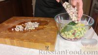 Фото приготовления рецепта: Шведский салат с сельдью - шаг №2