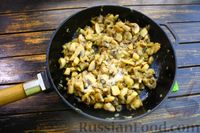 Фото приготовления рецепта: Постный пирог с картошкой и грибами - шаг №18