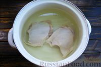 Фото приготовления рецепта: Куриный суп с чесночными галушками - шаг №2