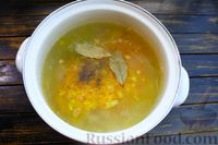 Фото приготовления рецепта: Куриный суп с чесночными галушками - шаг №25