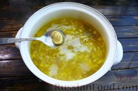 Фото приготовления рецепта: Куриный суп с чесночными галушками - шаг №26