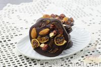 Фото приготовления рецепта: Шоколадные конфеты с орехами и сухофруктами - шаг №11