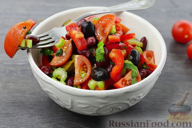 Салат с красной фасолью, помидорами и сыром - пошаговый рецепт с фото на internat-mednogorsk.ru
