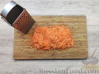 Фото приготовления рецепта: Картофельные котлеты с рисом и зеленью - шаг №6