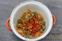 Фото приготовления рецепта: Овощной суп с перловкой и консервированными грибами - шаг №7