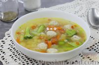 Фото приготовления рецепта: Рисовый суп с фрикадельками и брокколи - шаг №14